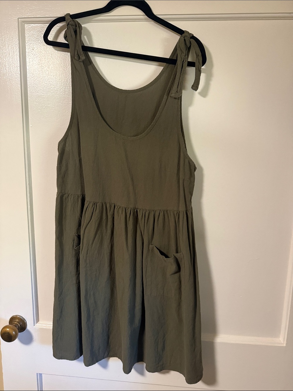 SHEIN Olive Tie-Shoulder Pocket Sundress